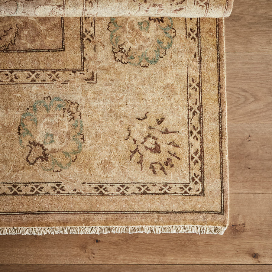 Tapis Noah (7'10" x 10'1")