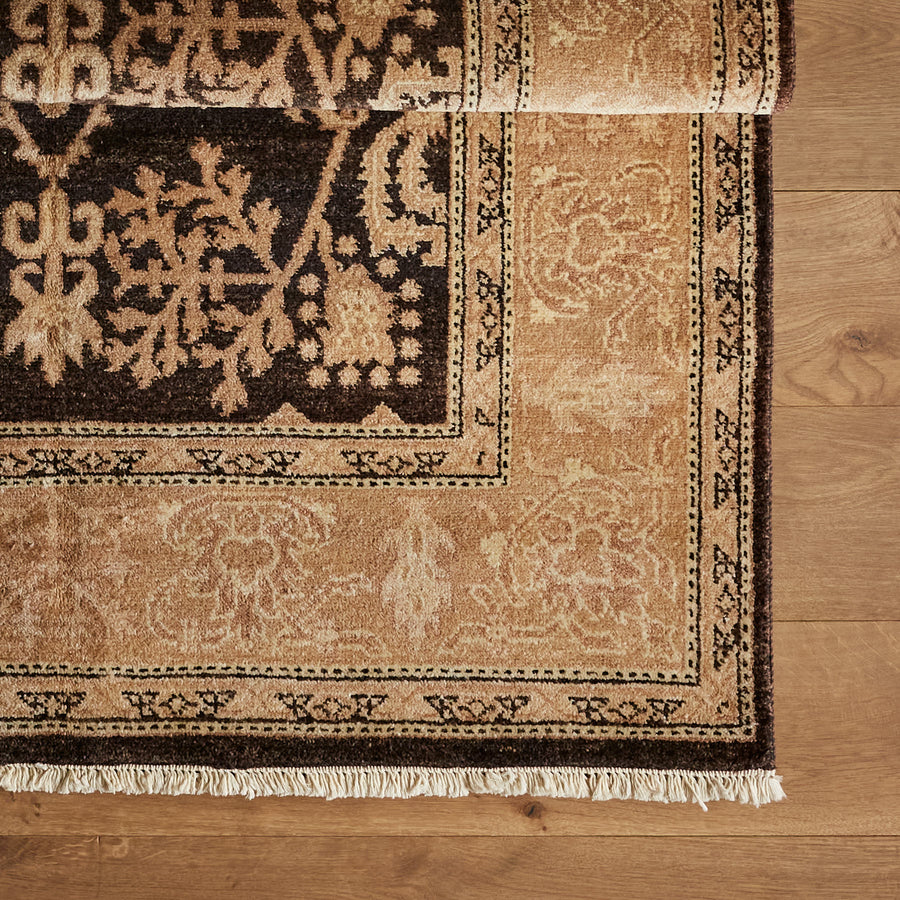 Tapis Dionne (4'3" x 6'1")