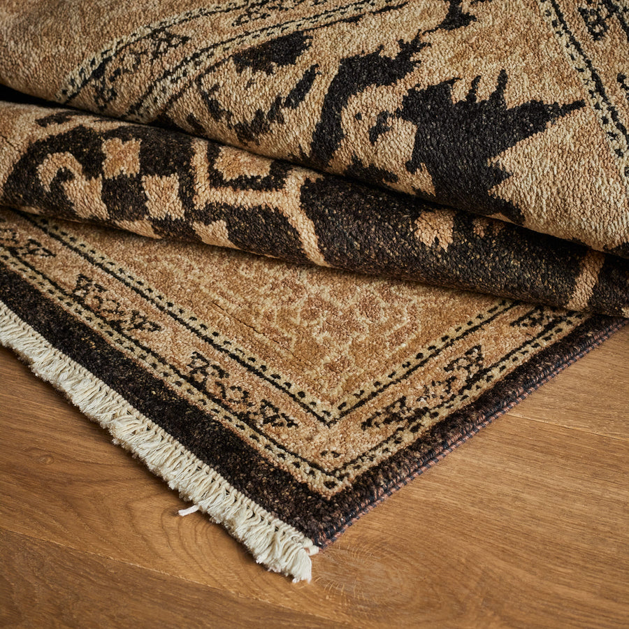 Tapis Dionne (4'3" x 6'1")