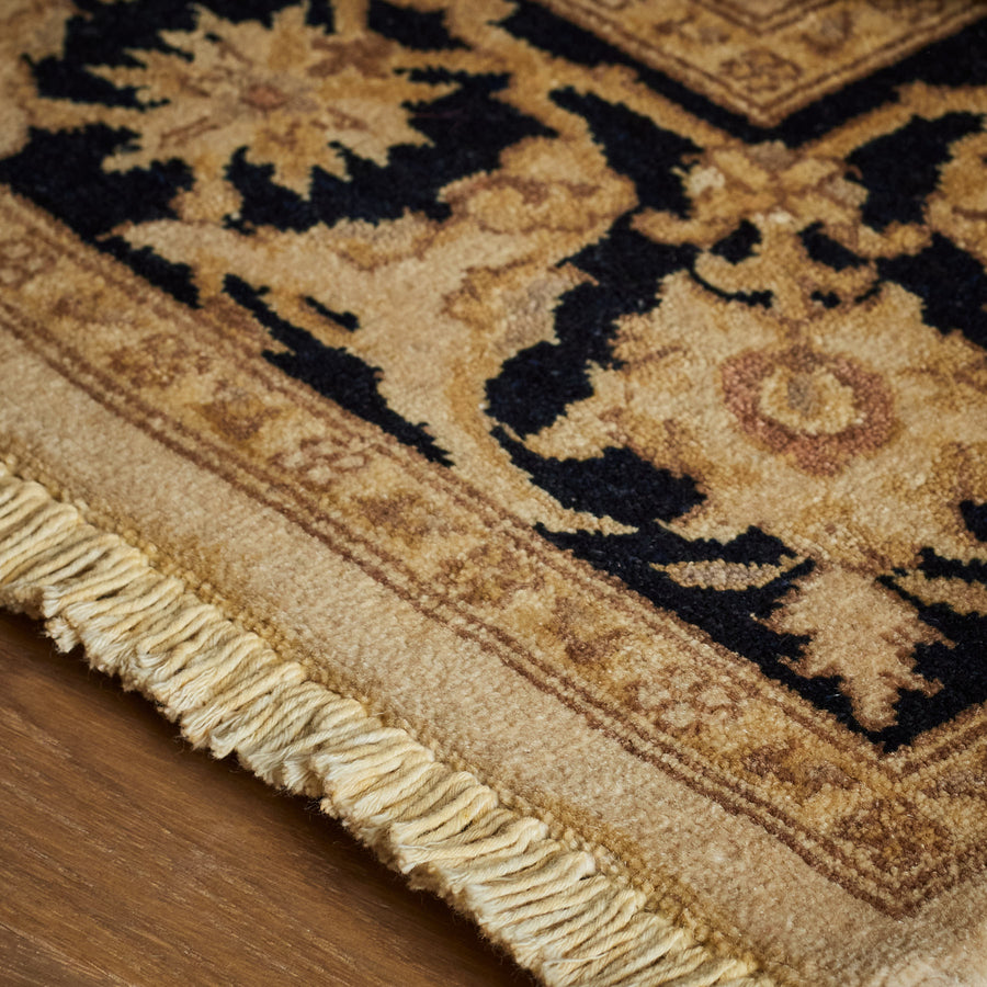 Tapis Deborah (4'0" x 5'10")