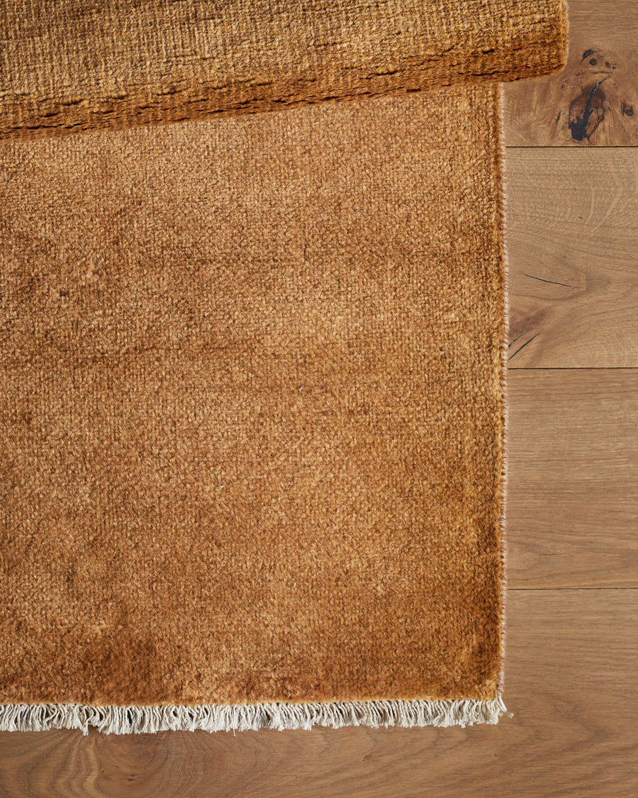 Tapis Colonel (2'7" x 10'4")