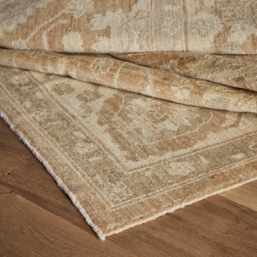 Tapis Amandine (7'10" x 10'1")