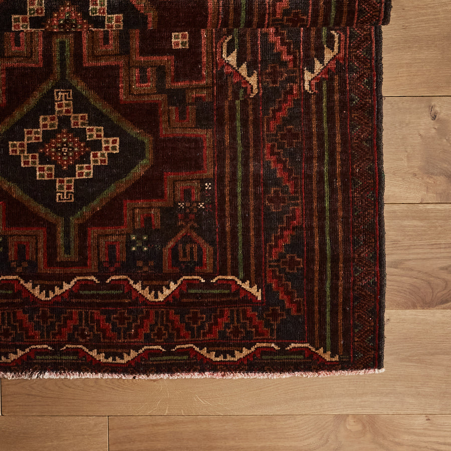 Tapis Navago (3'9" x 6'7")