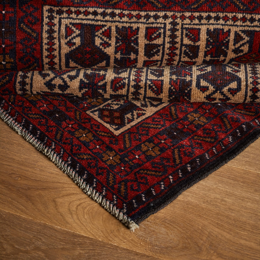 Tapis Alighieri (2'8" x 4'9")