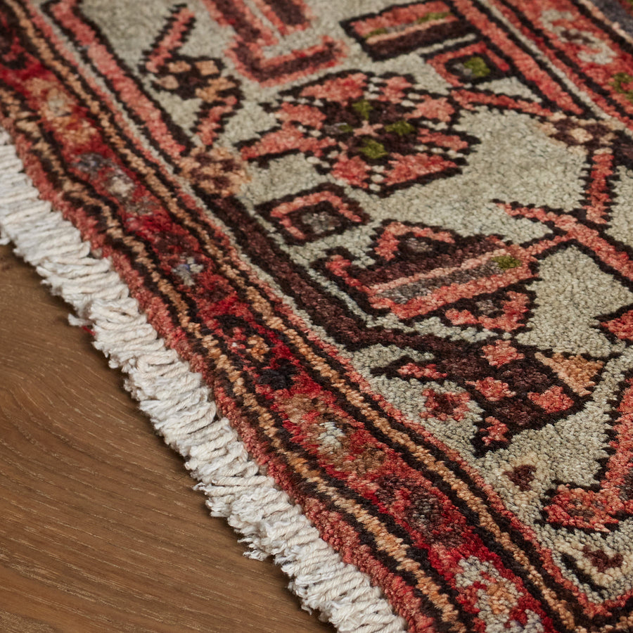 Tapis Feliz (3'7" x 8'4")