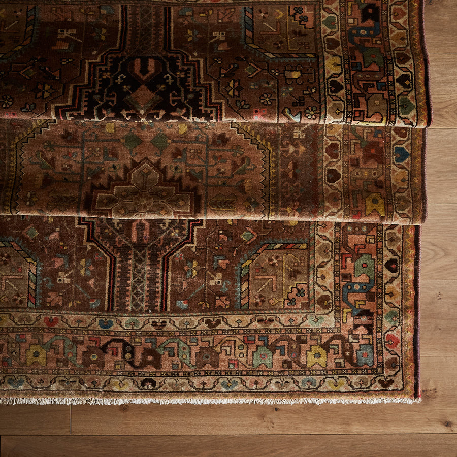 Tapis Amina (4'8" x 7'7")