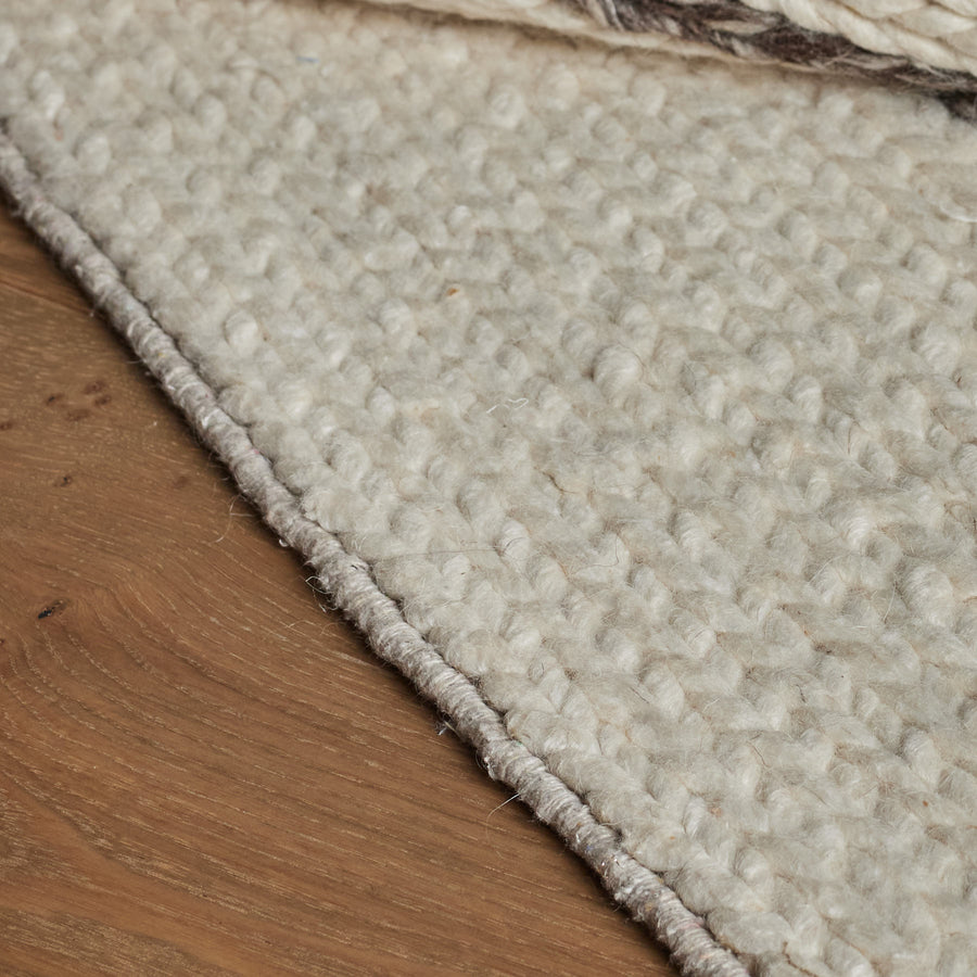 Tapis Augusta (4'11" x 8'3")