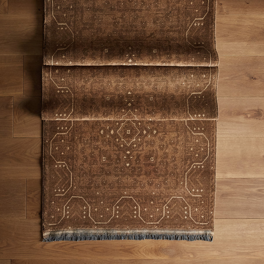 Tapis Khali (2'7" x 9'7")