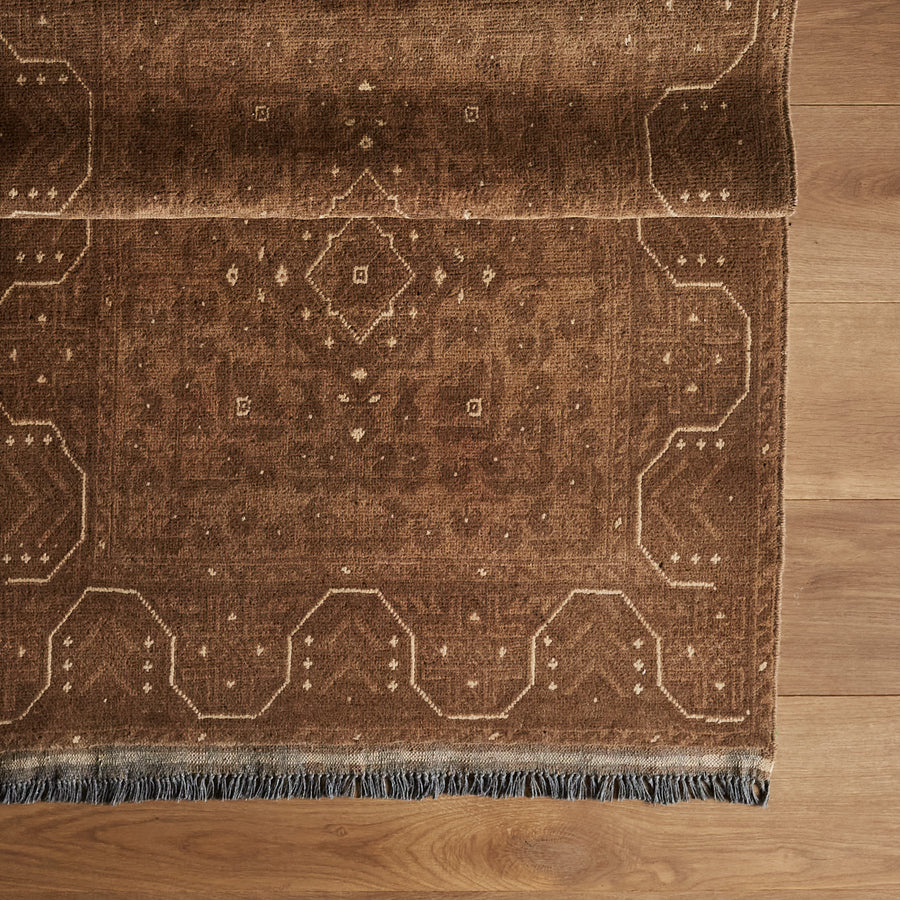 Tapis Khali (2'7" x 9'7")