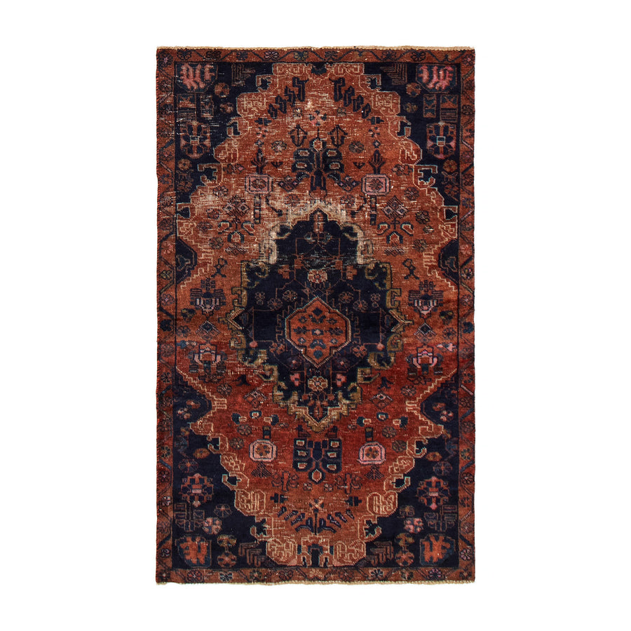 Tapis Dhina (3'9" x 6'3")