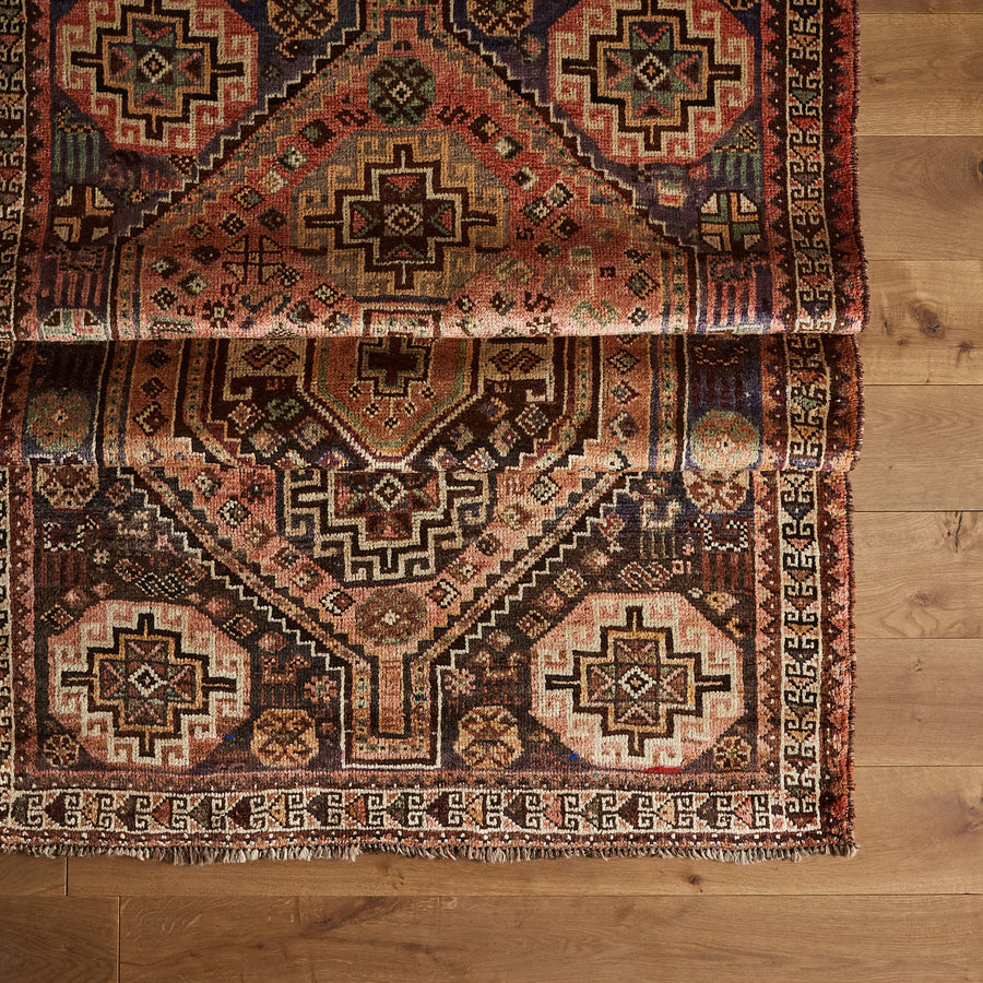 Tapis Gala (4'3" x 6'11")