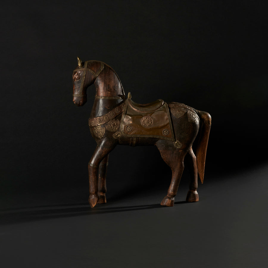 Cheval Marwari antique en bois sculpté à la main