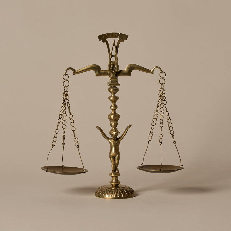 Balance opulente avec chérubin