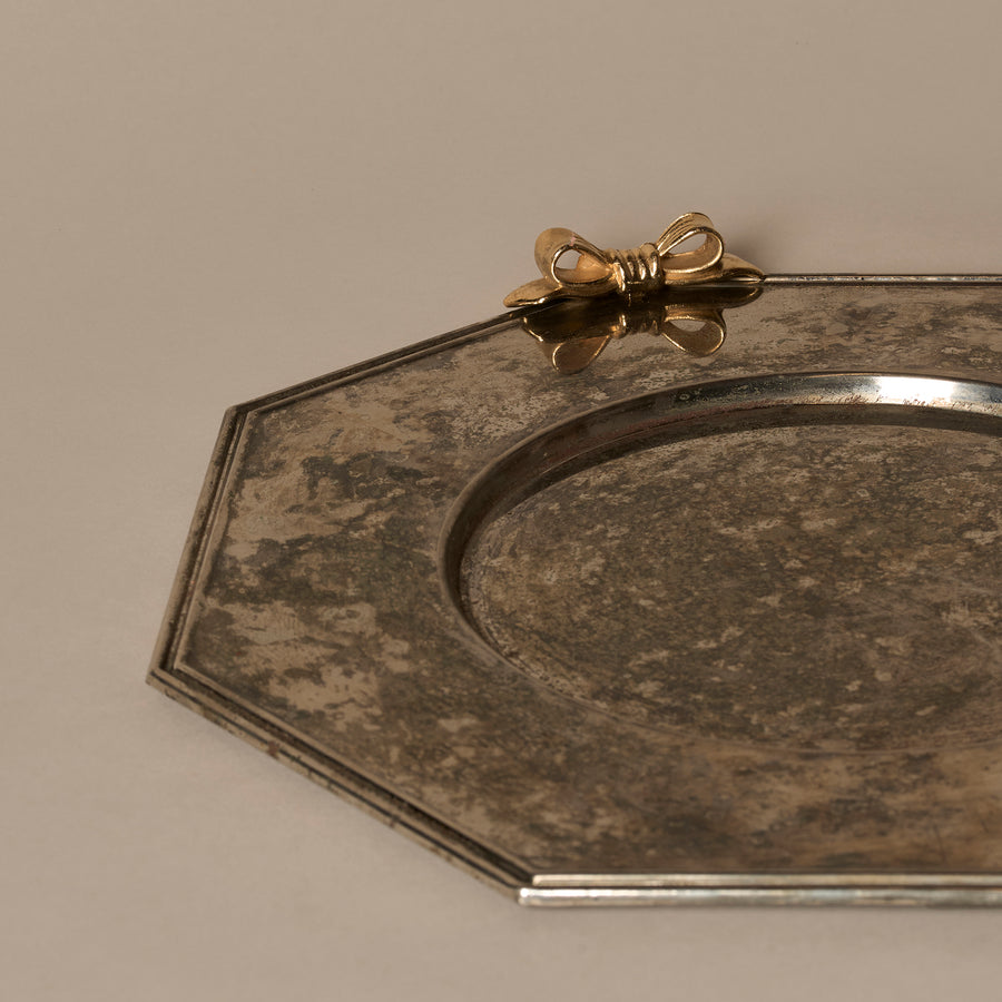 Plateau octogonal ancien avec noeud